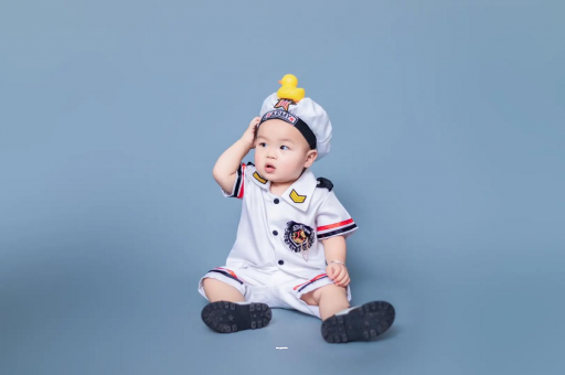 灌云宝宝不爱笑是智商低吗